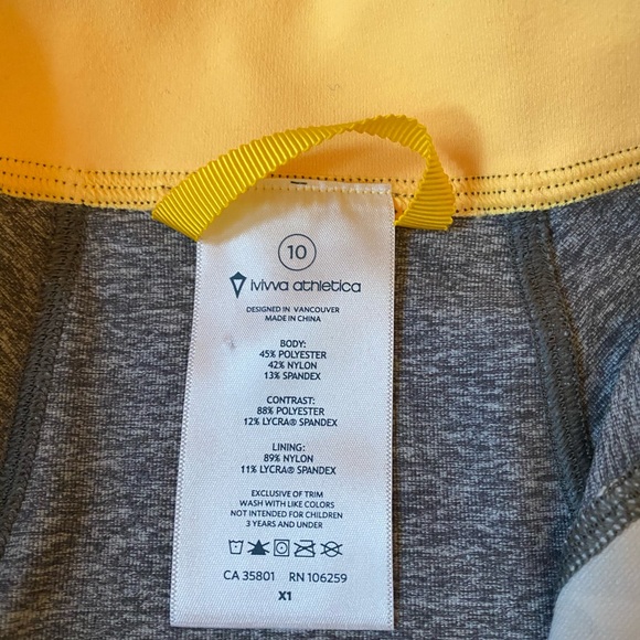 Ivivva zip up - Picture 6 of 6